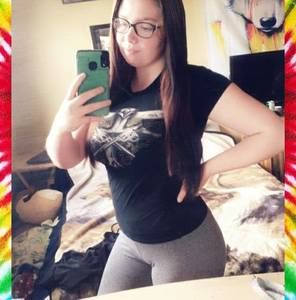 Meet your Posher, Araya